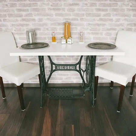 Miraflor Apartment *